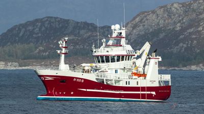 Fiskefartøyet MS Støttfjord, bygget som hybridskip med Enova-støtte (Foto: JK-Foto/Brødrene Bakken)